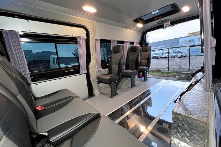 Переоборудование в катафалк -  автомобиль для  ритуальных услуг на базе Фотон Тоано